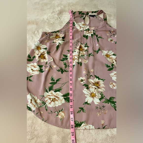 Torrid Floral Pleated Halter Tank (plus size; size 00) - Picture 9 of 10
